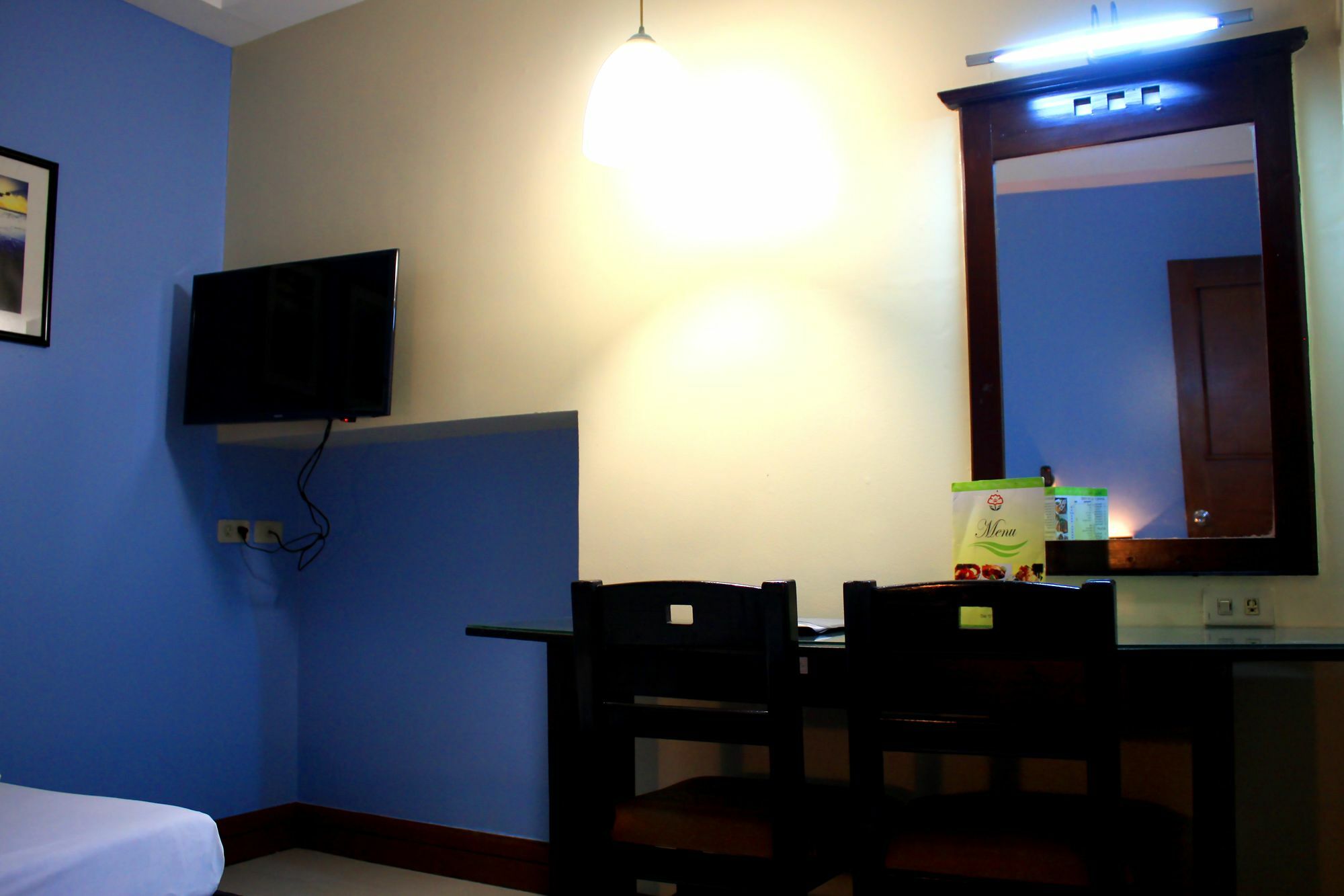 Vista Apartelle Makati City Luaran gambar
